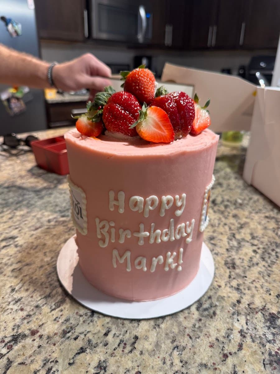 Wedding cake by Sugar & Storm in Charlotte, NC