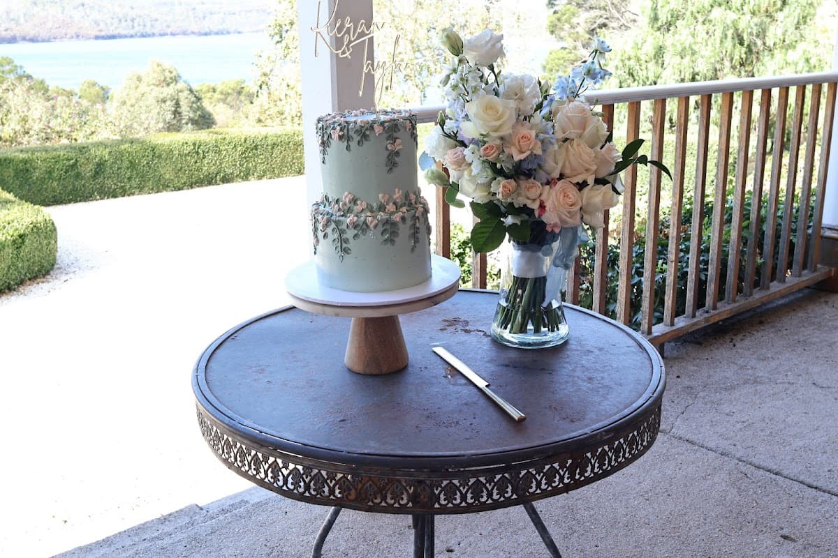 Wedding cake by Butter and Sage