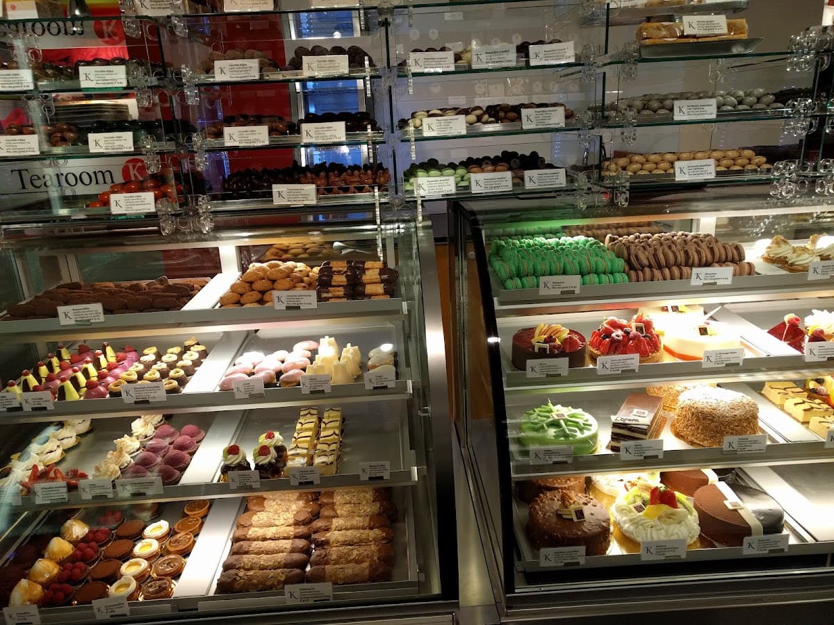 Wedding cake by Patisserie Kuyt