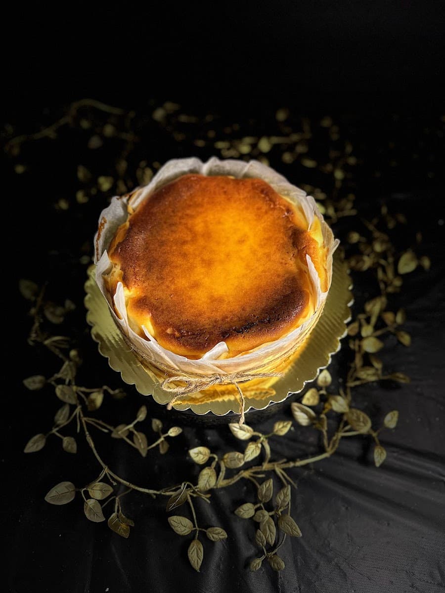 Wedding cake by Dougante Sweet Moments Ltd.