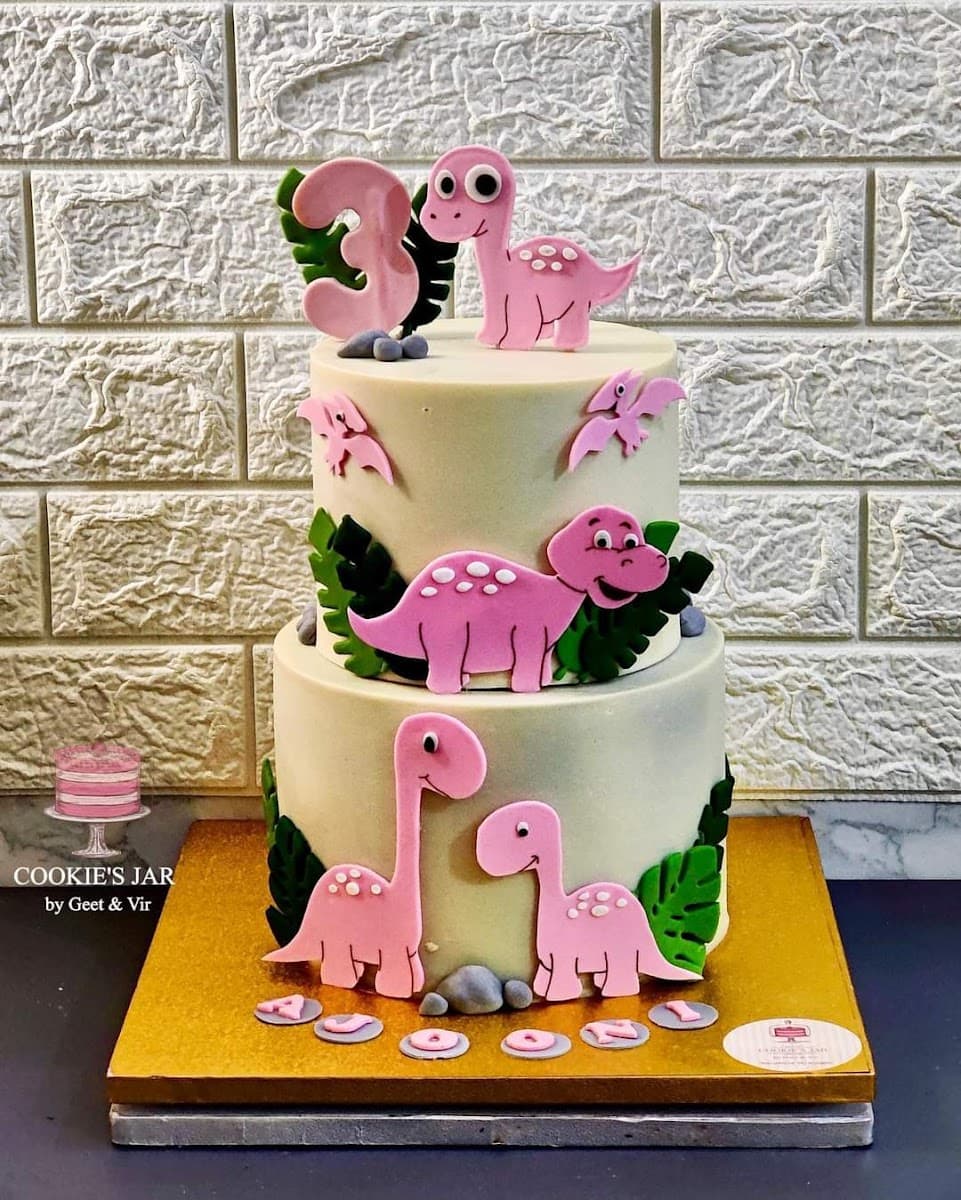 Wedding cake by Cookie's Jar by Geet and Vir