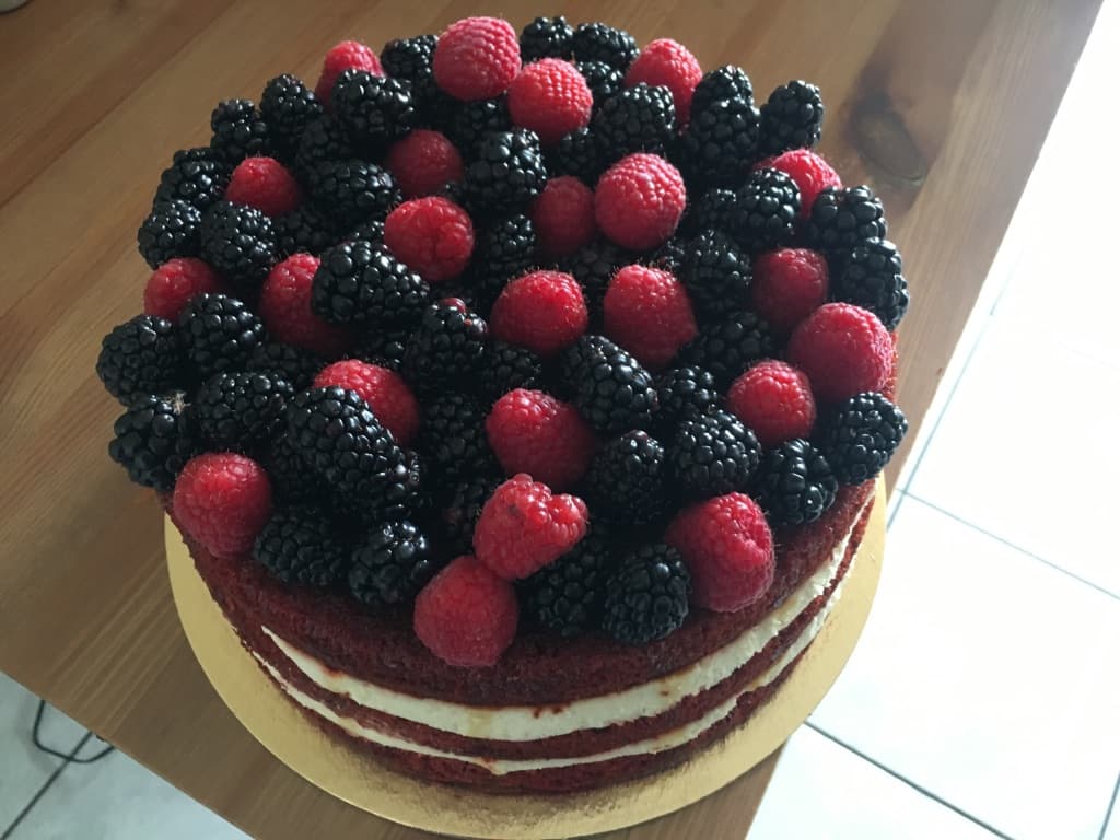 Wedding cake by Mama J's Cakes