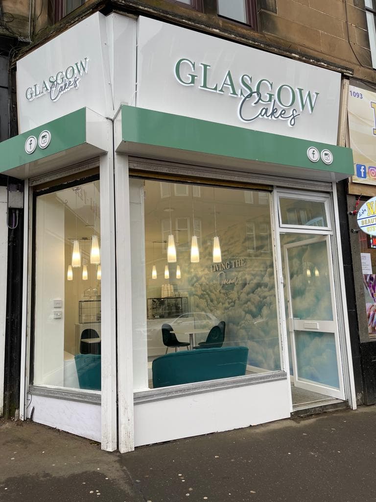 Wedding cake by Glasgow Cakes