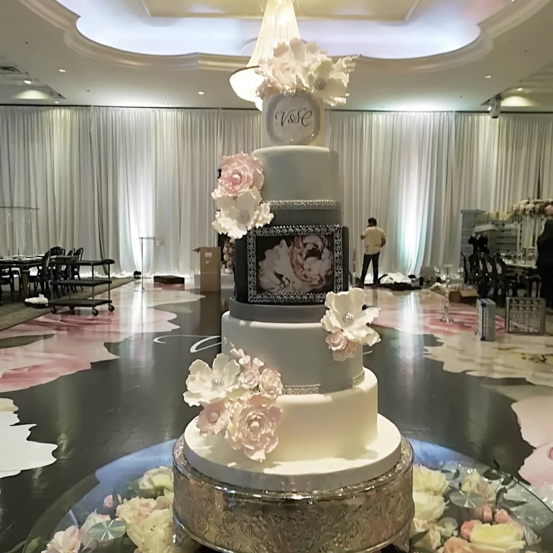 Wedding cake by Patricia's Cake Creations