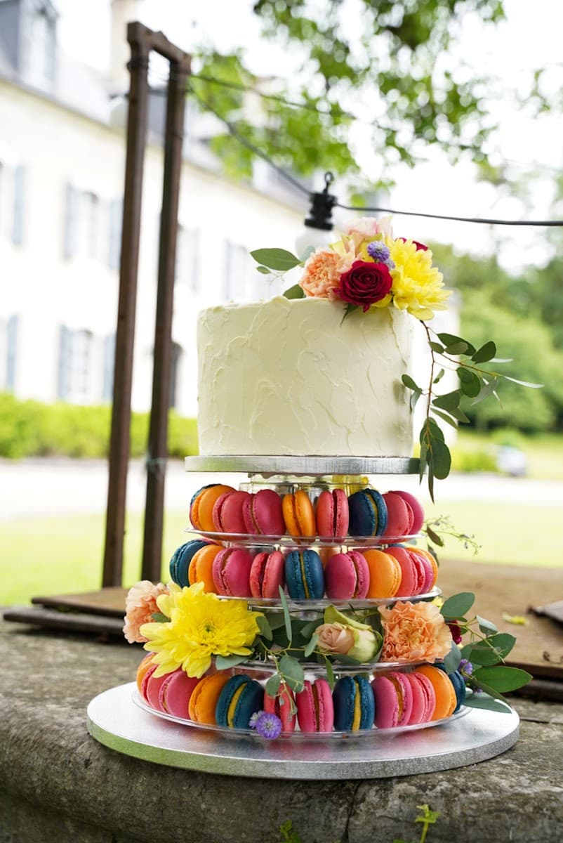 Wedding cake by Verveine et Basilic