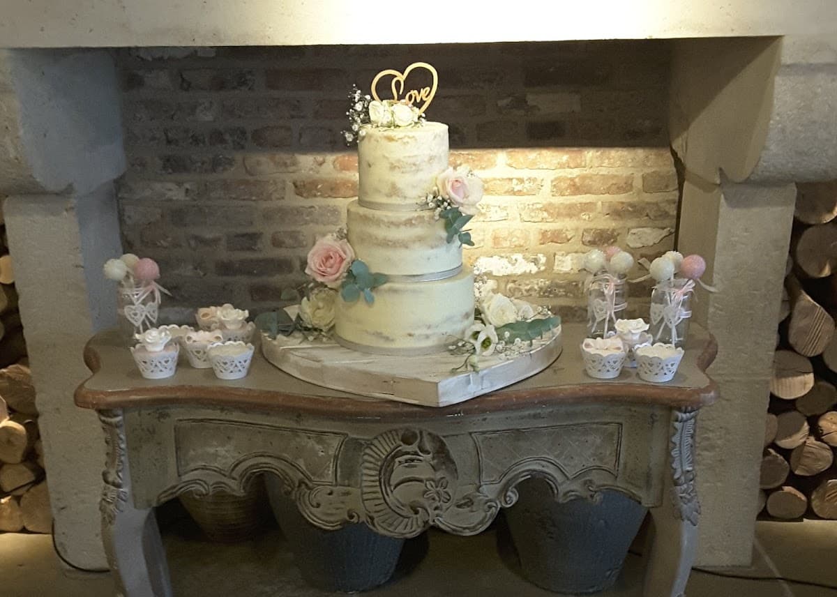 Wedding cake by Ivory Cake Company