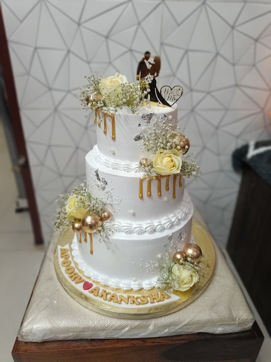 Wedding cake by RIYANSHI HOME CAKE BAKERY