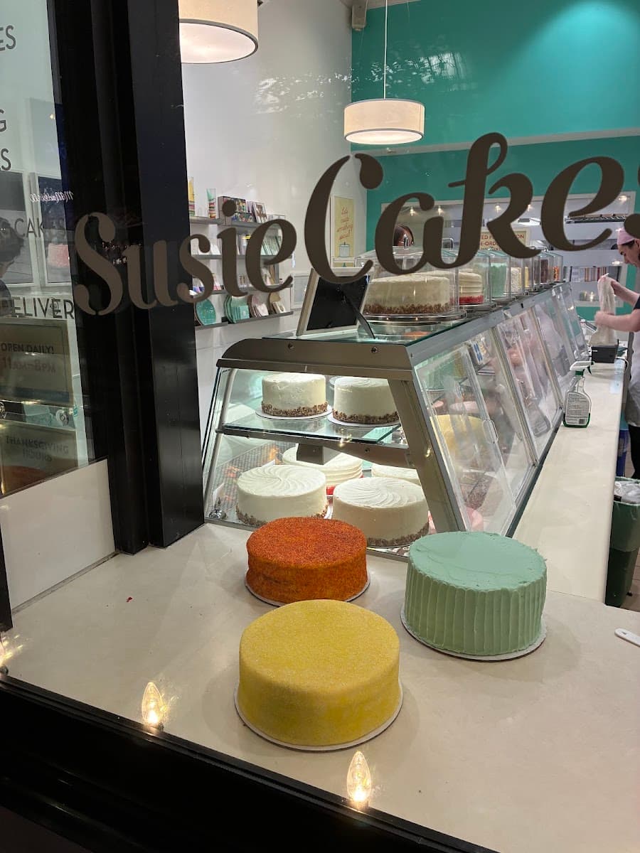 Wedding cake by SusieCakes - Chestnut in San Francisco, CA