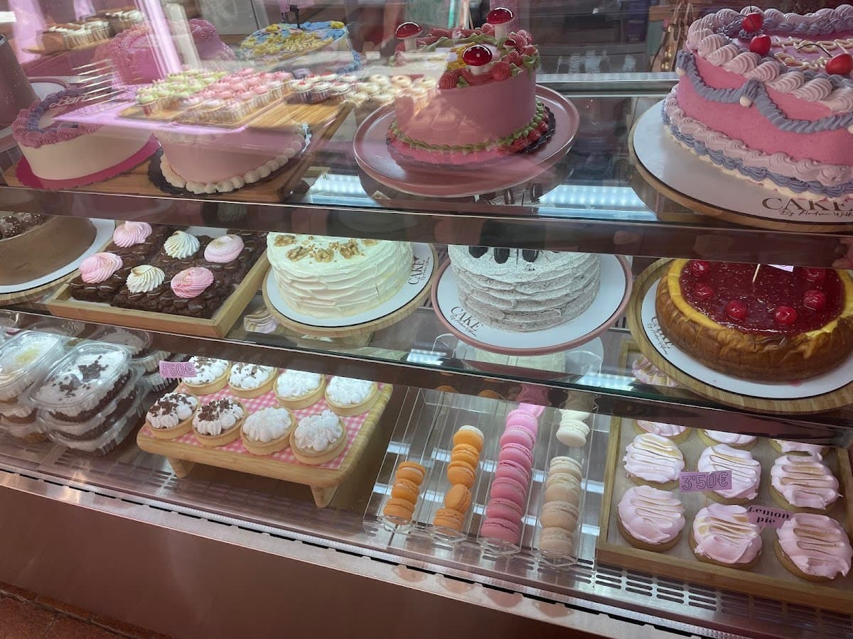 Wedding cake by Andrea Williams Cake Shop