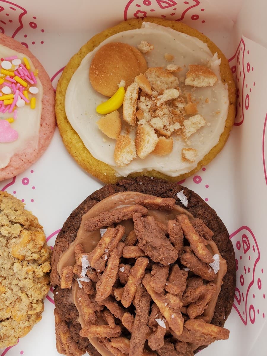 Wedding cake by Pink Door Cookies in Nashville, TN