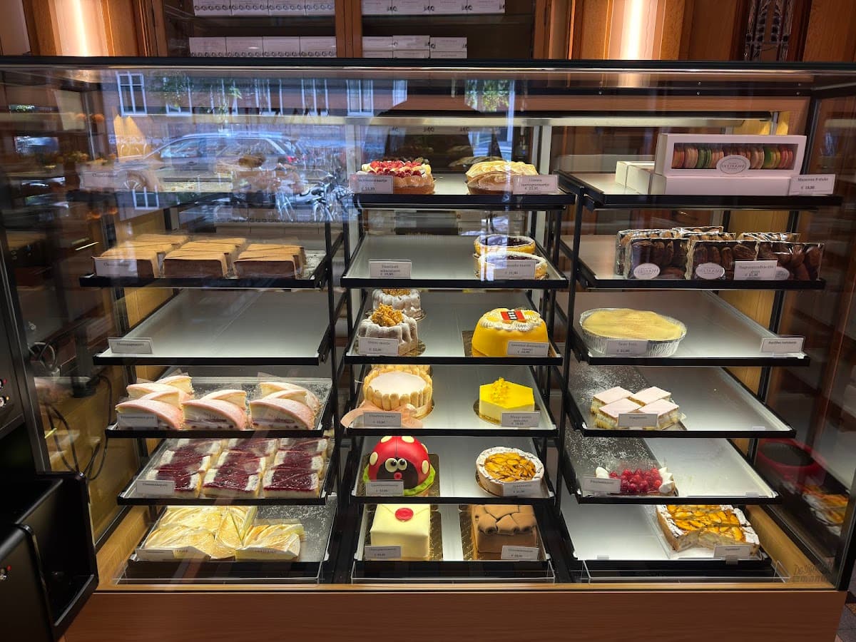 Wedding cake by Patisserie Holtkamp