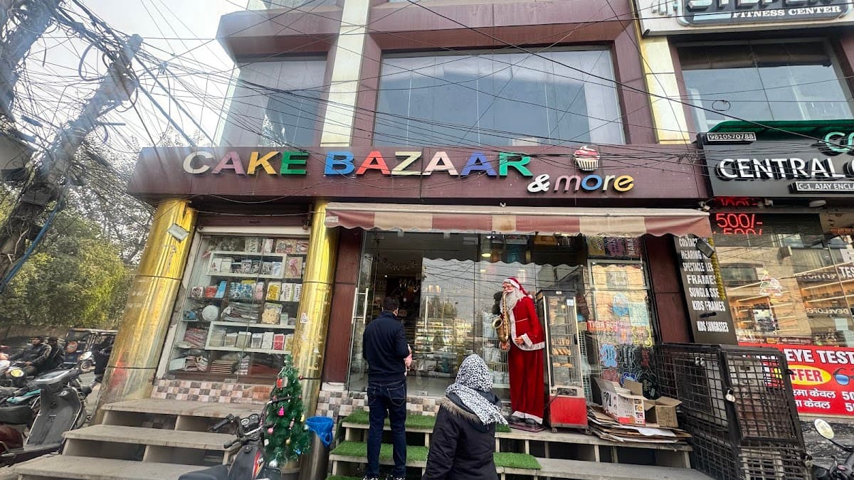 Wedding cake by Cake Bazaar And More .