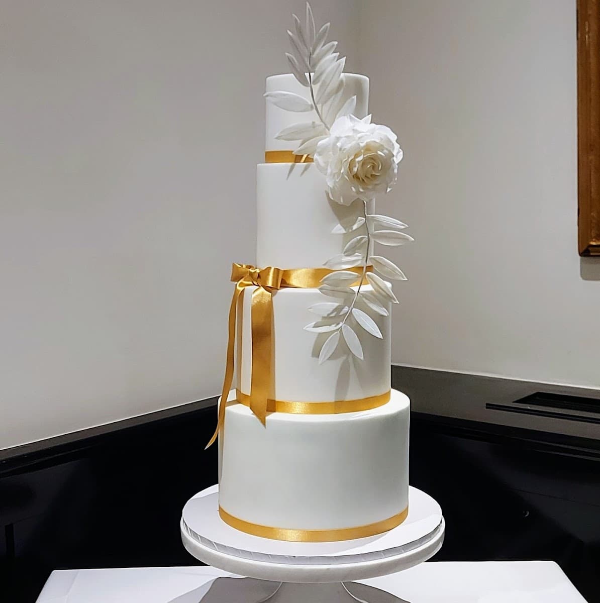 Wedding cake by CakeAways