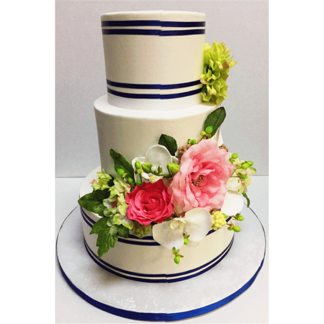 Wedding cake by Nancy's Cake Designs