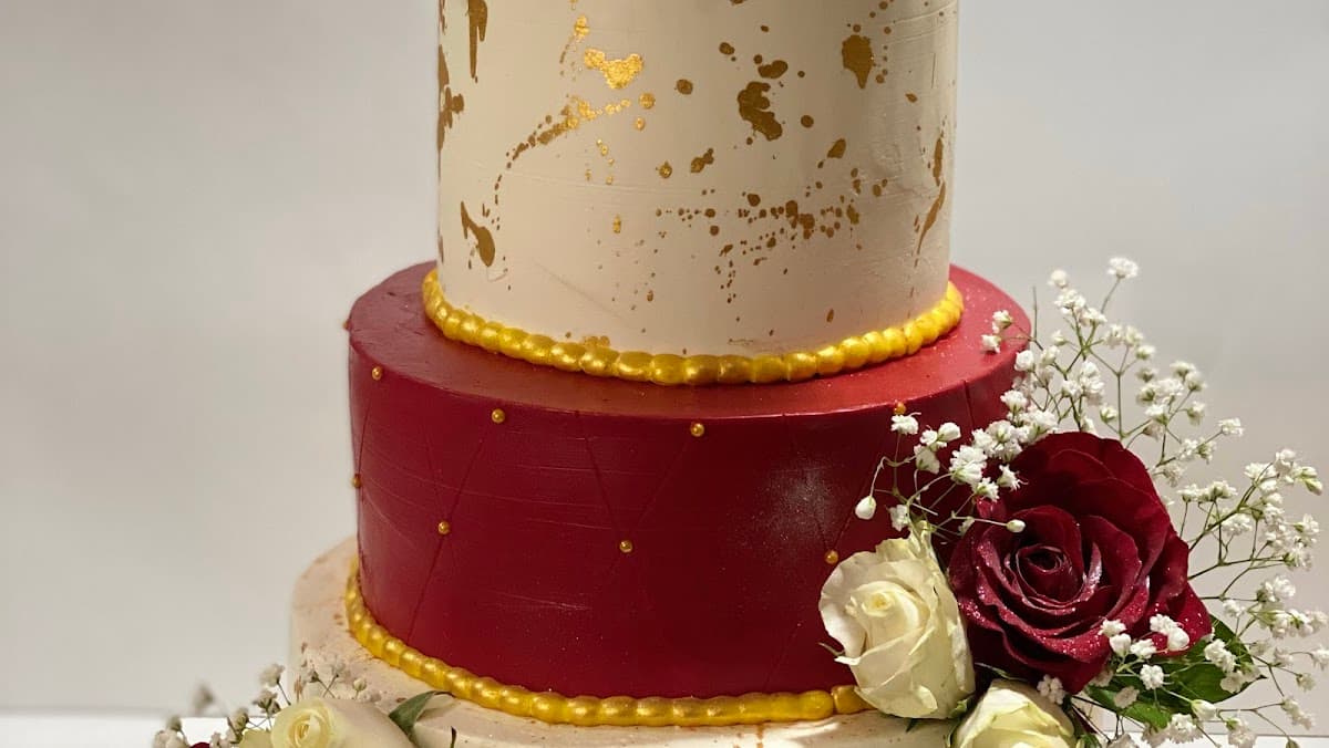Wedding cake by Cake Box (Home-Bakery)