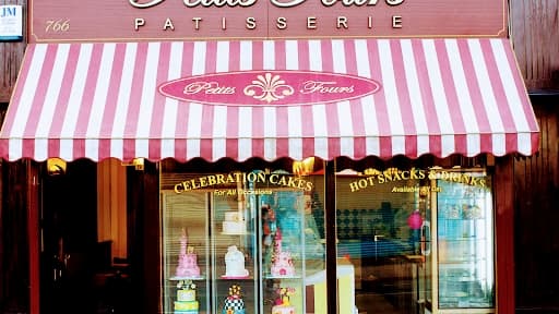 Wedding cake by Petits Fours Patisserie