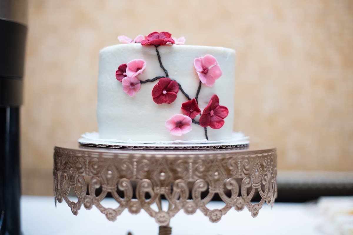Wedding cake by Custom Sweets by Sarah