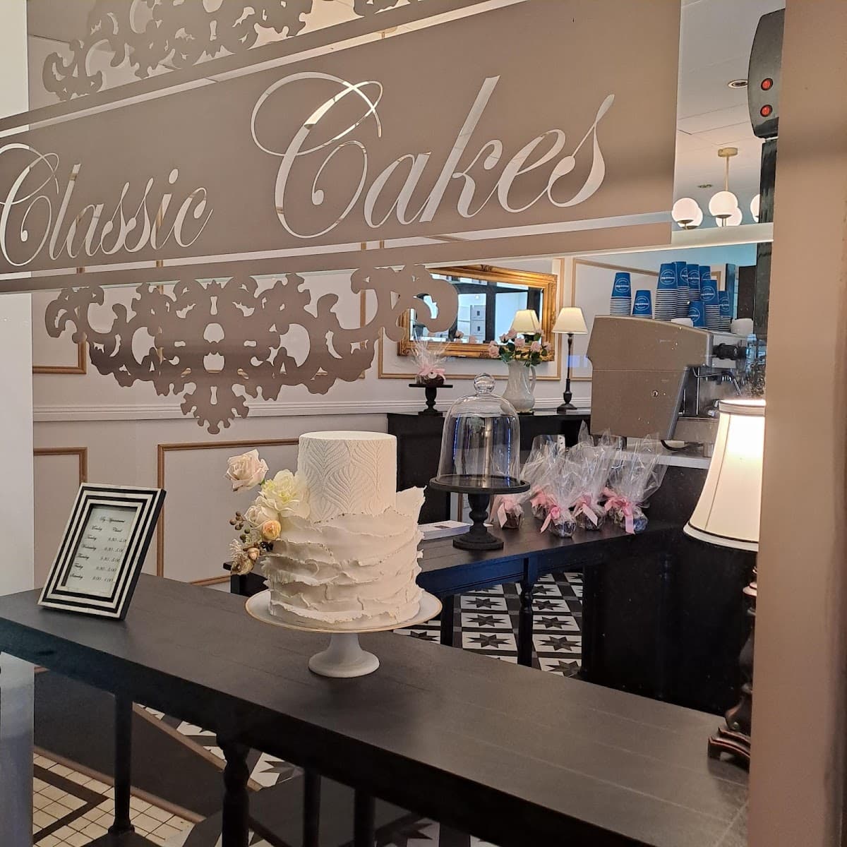 Wedding cake by Classic Cakes
