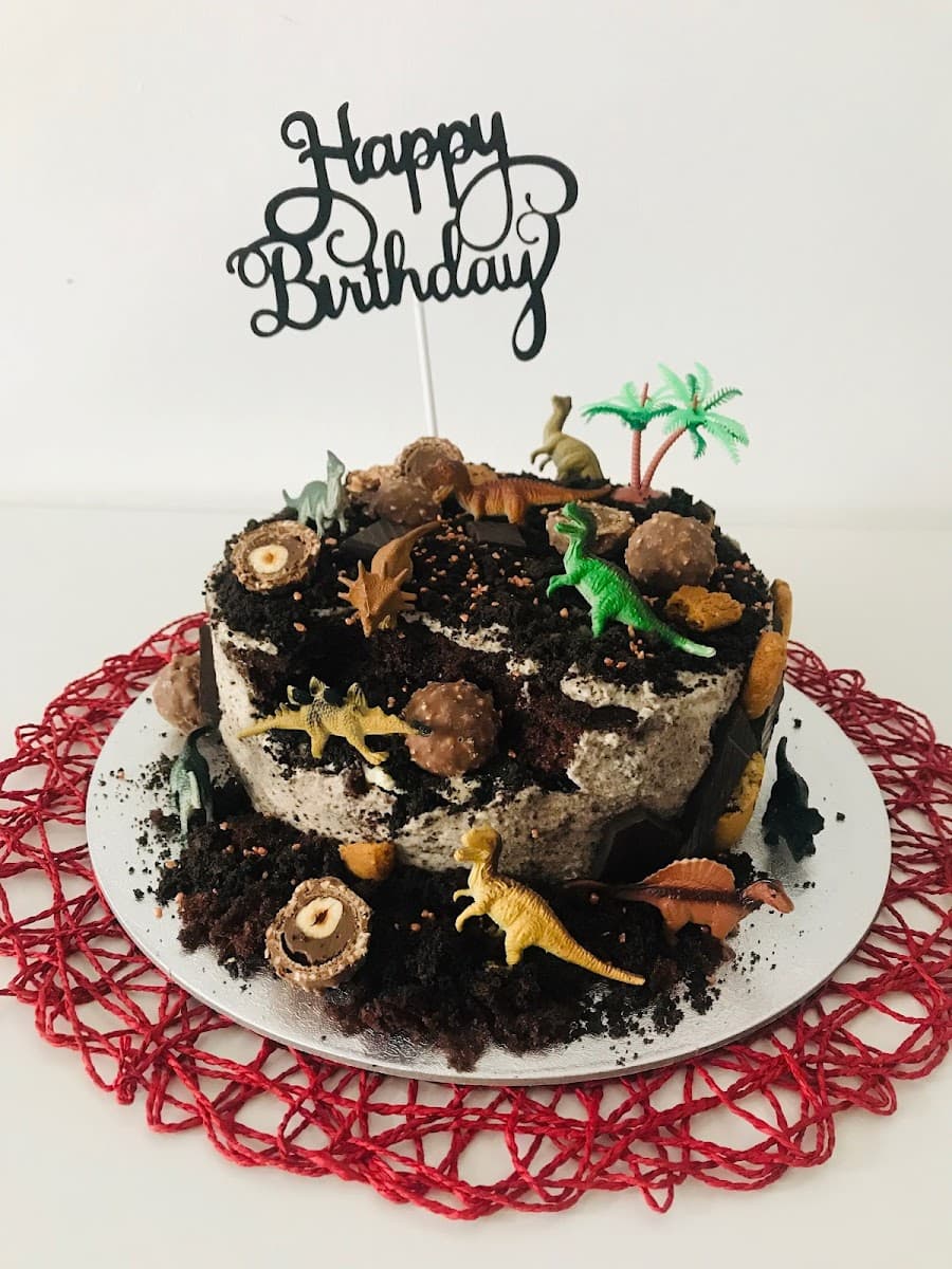 Wedding cake by Jinis Goodies Exquisite Cakes & Deserts Bangalore