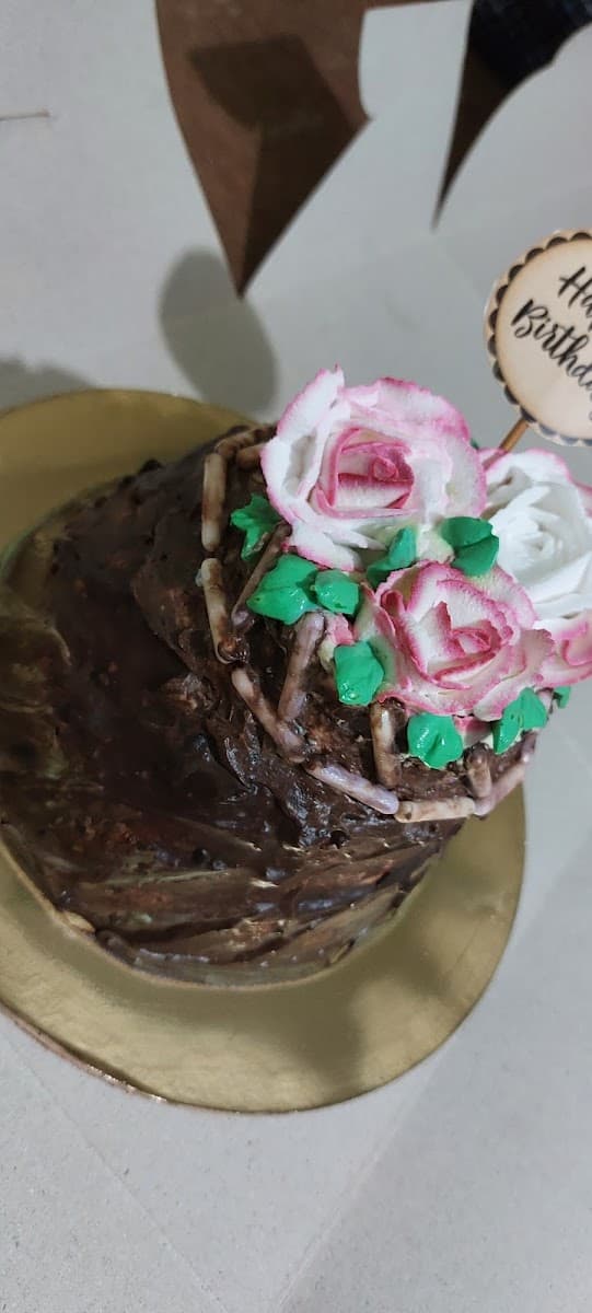Wedding cake by Sweet Stuff by Ami | Home Baker | Designer Cakes