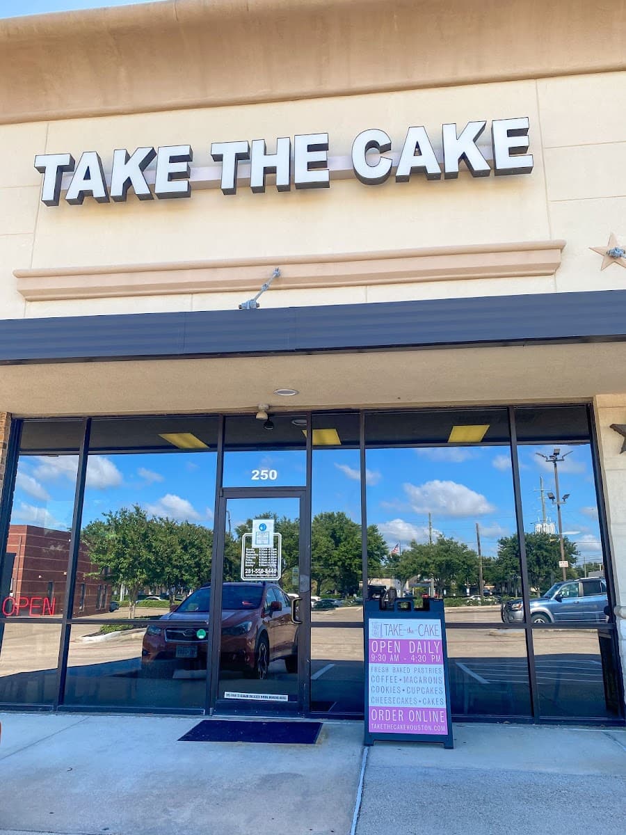 Wedding cake by Take The Cake