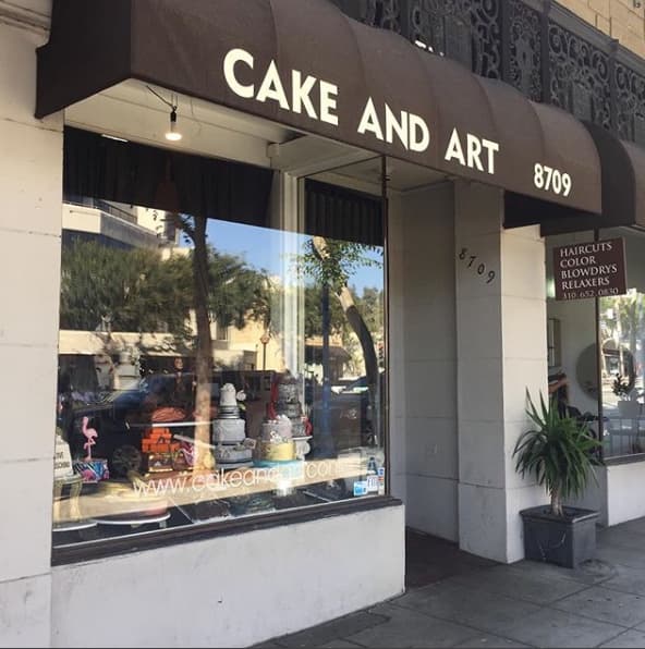 Wedding cake by Cake and Art