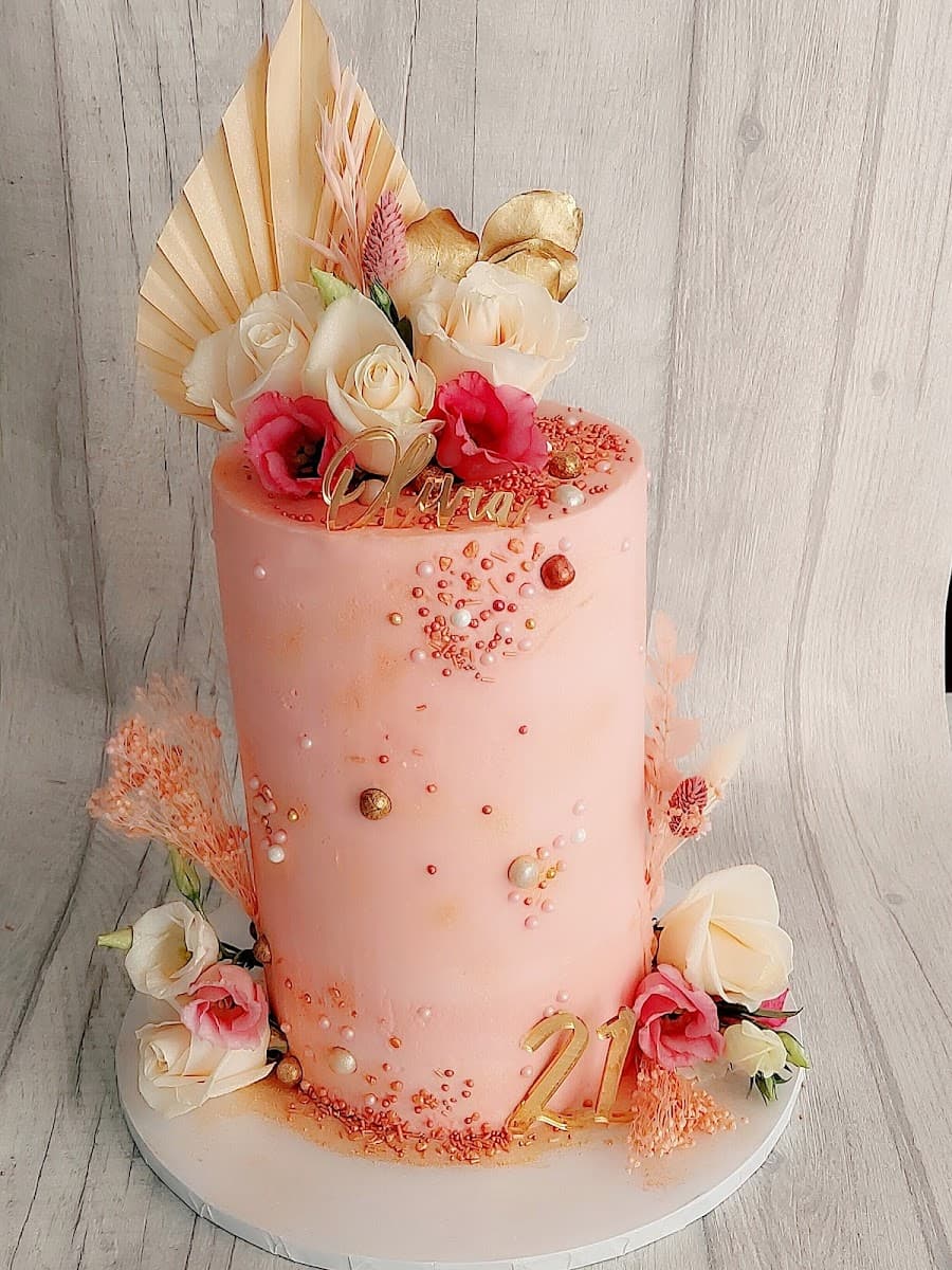 Wedding cake by Ladies Who Cake