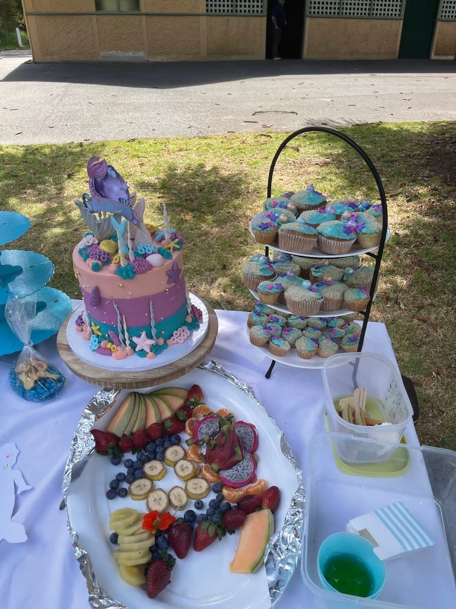 Wedding cake by Sweet and Special