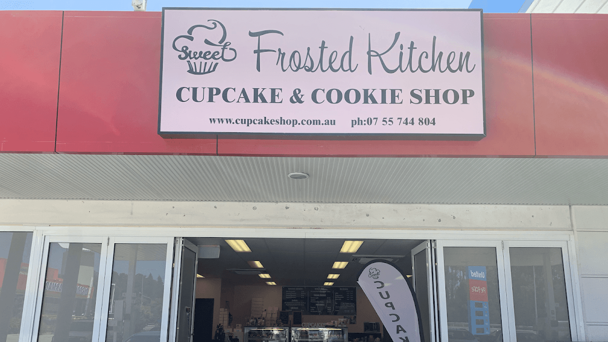 Wedding cake by Frosted Kitchen