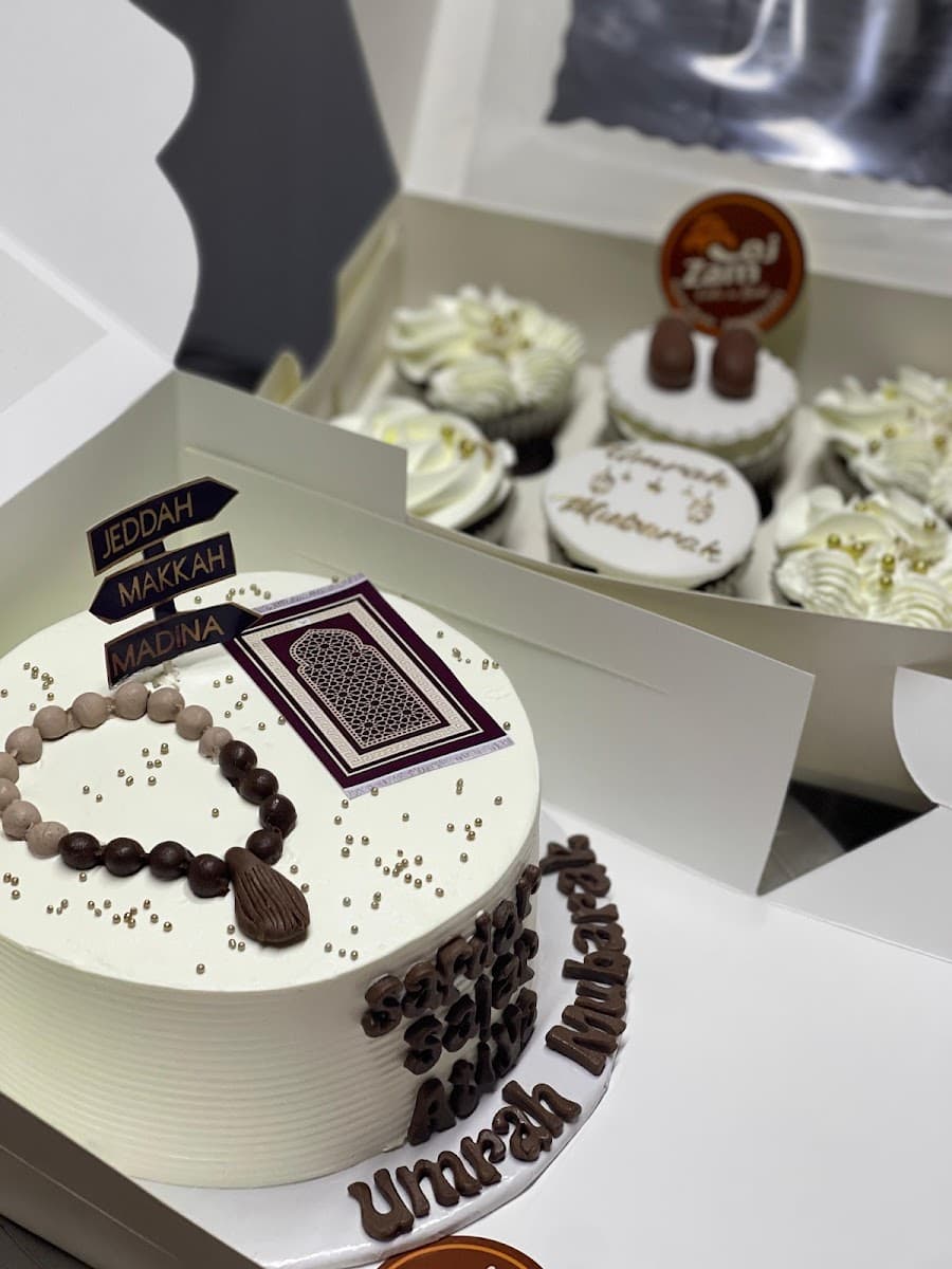 Wedding cake by Zam Zam CakeNbake