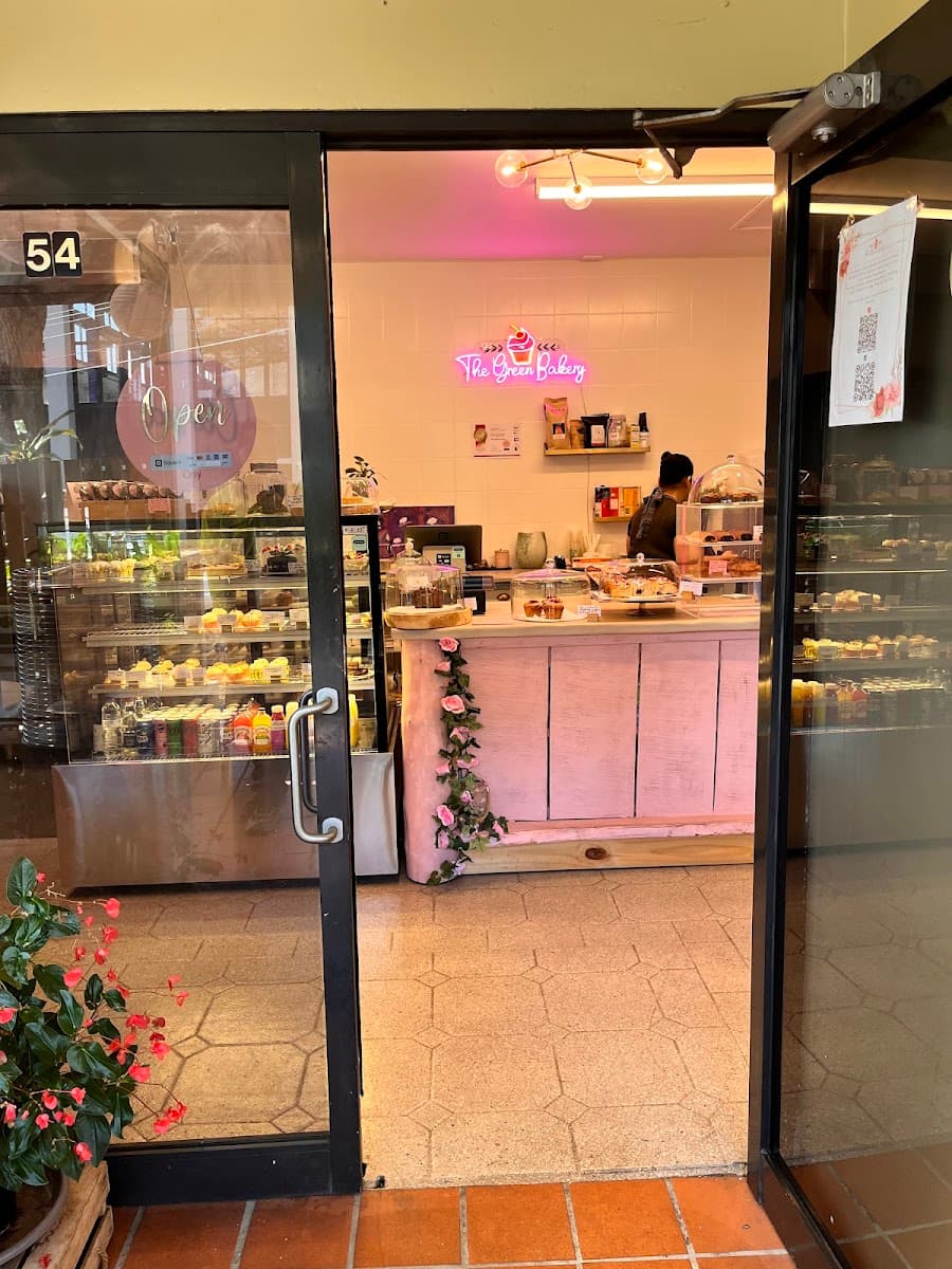 Wedding cake by The Green Bakery