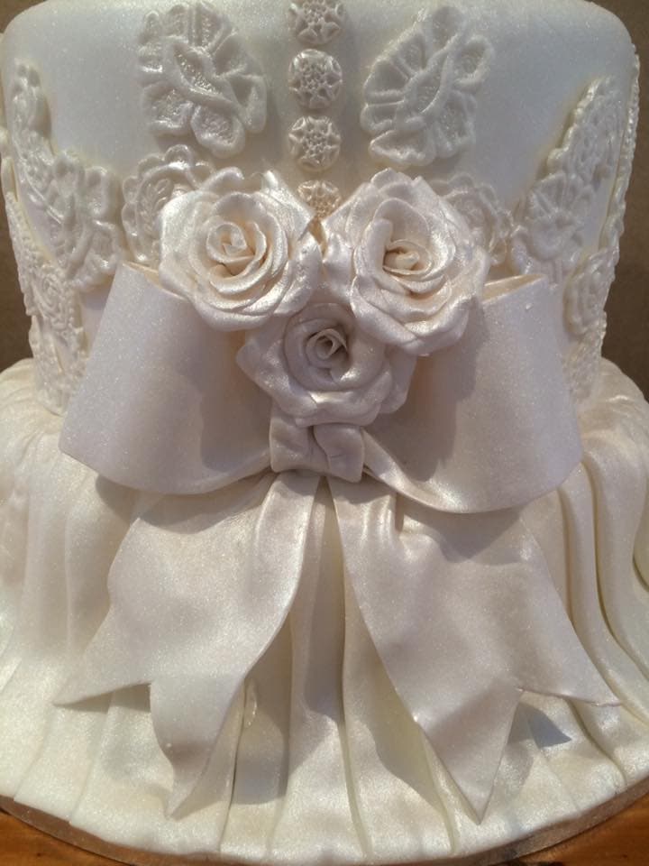 Wedding cake by Ibakecakes - home bakery.