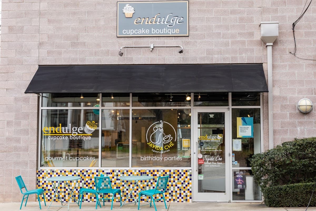 Wedding cake by Endulge Cupcake Boutique