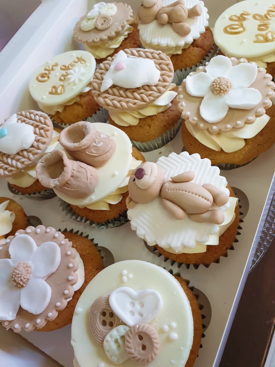 Wedding cake by The Fairy Queen