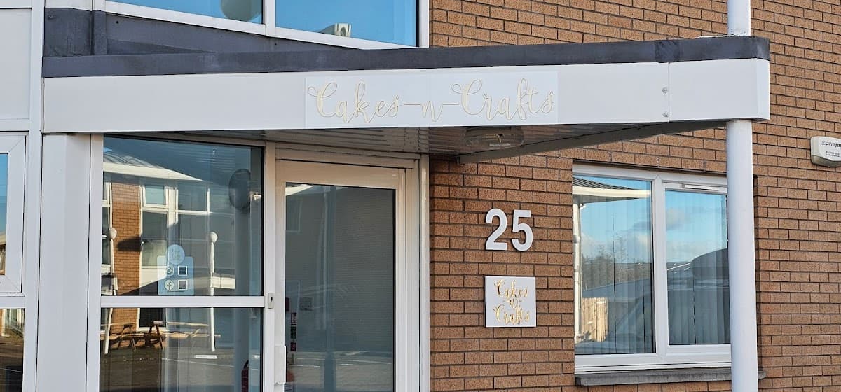 Wedding cake by Cakes-n-Crafts Ltd