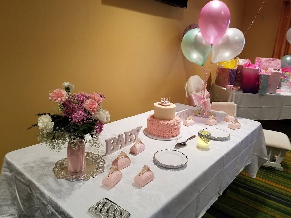 Wedding cake by Sweets by Millie