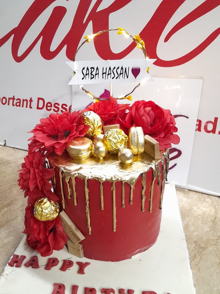 Wedding cake by Cake Salon