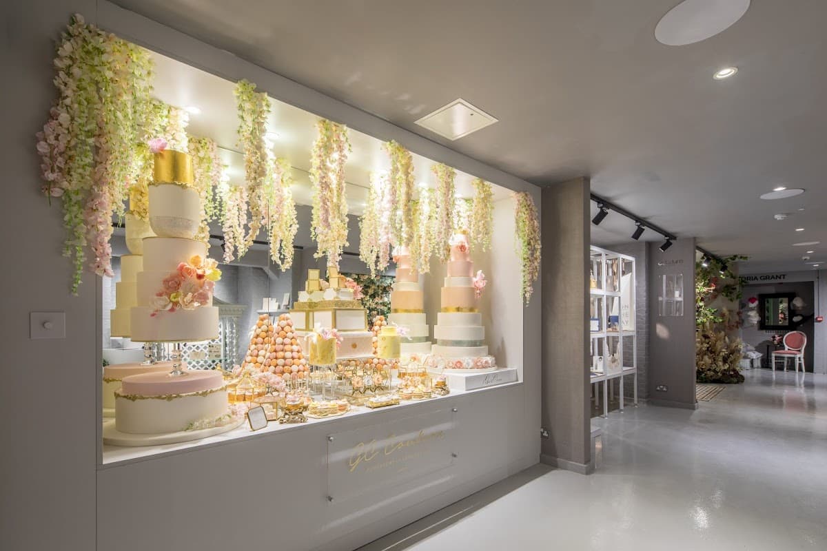 Wedding cake by GC Couture Ltd