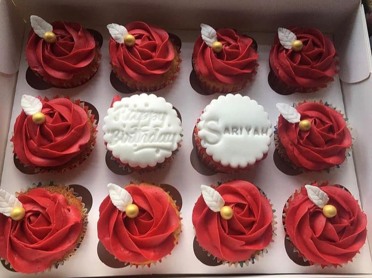 Wedding cake by Amz Bakes