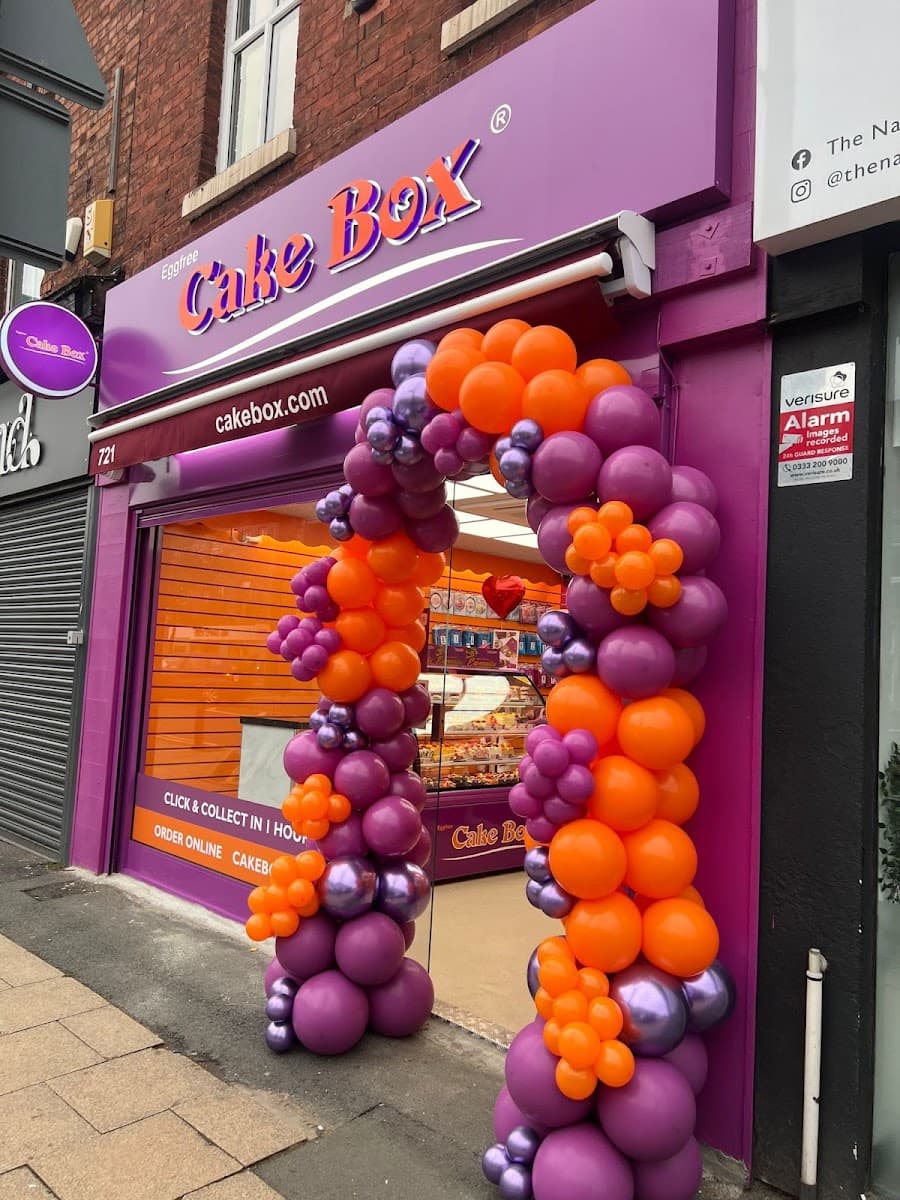 Wedding cake by Cake Box Didsbury