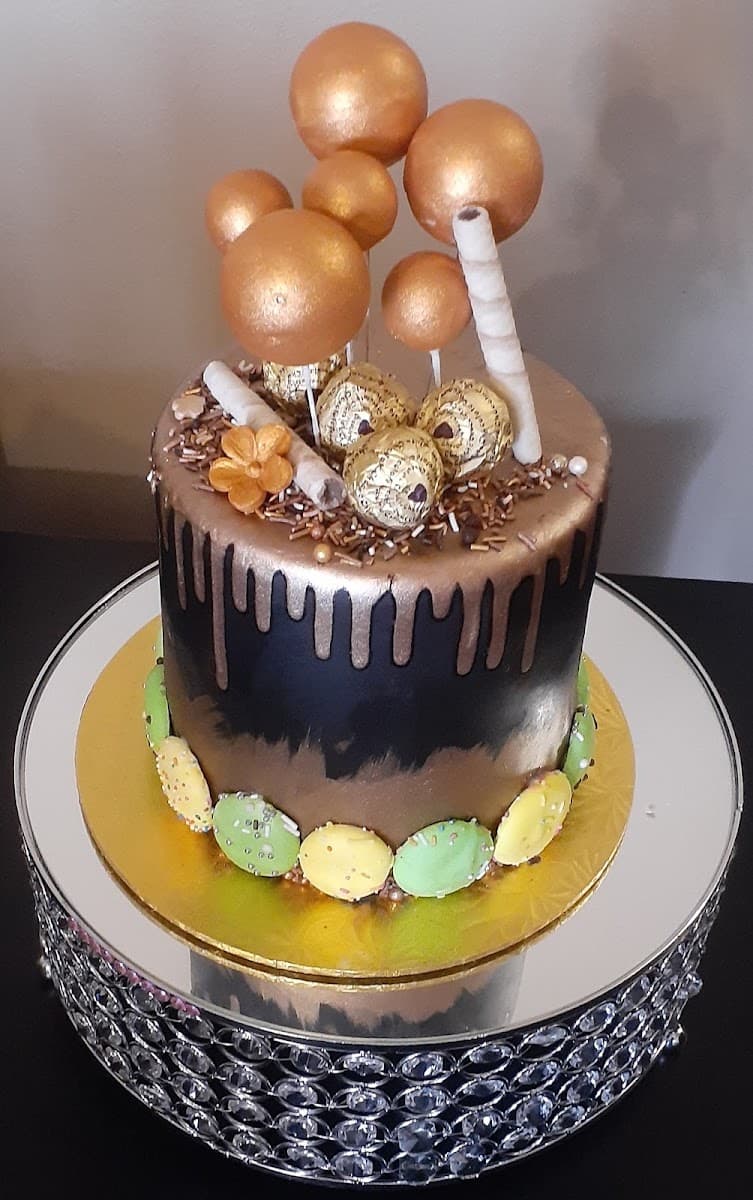 Wedding cake by Cake