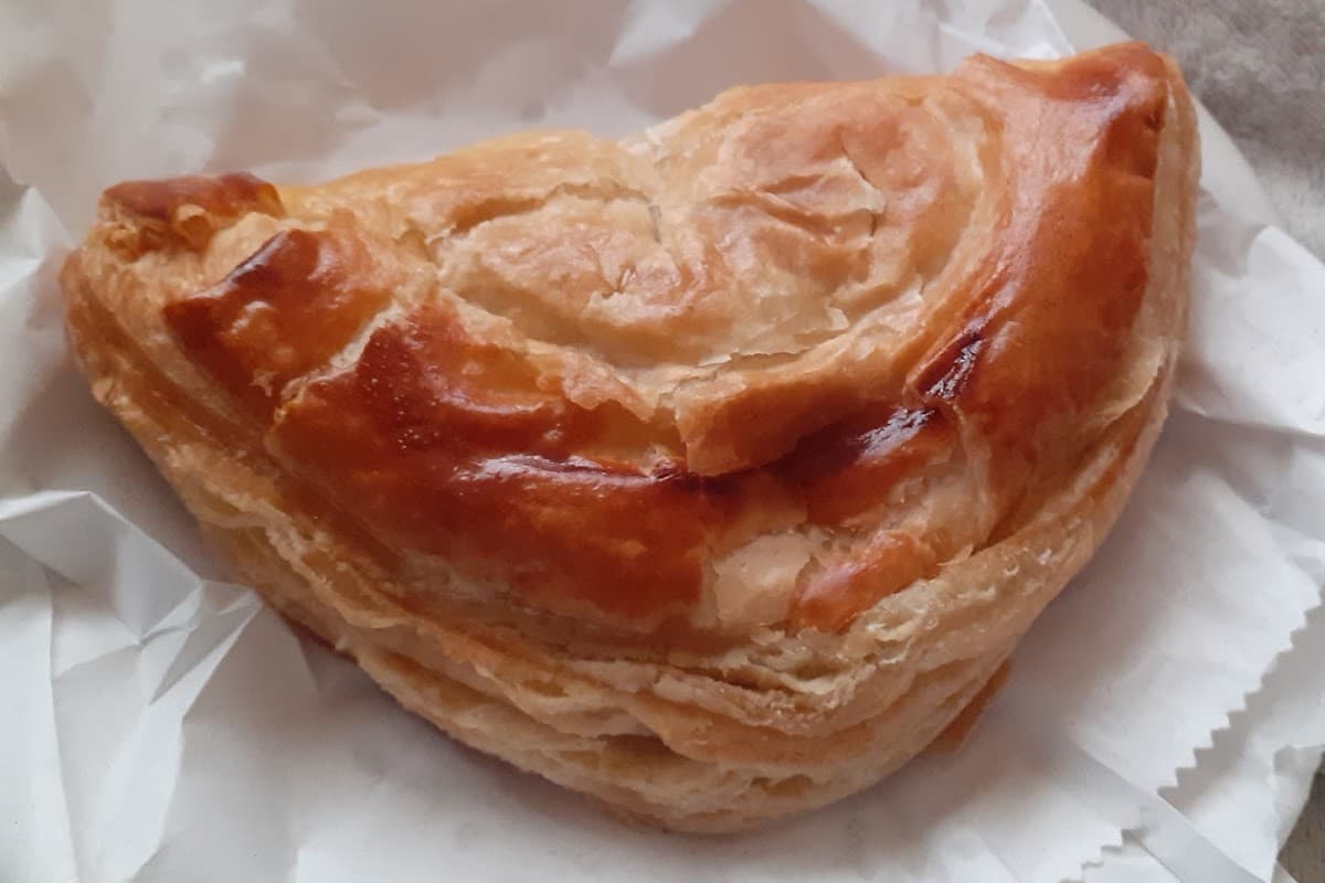 Wedding cake by Ferguson's Home Bakery Ltd