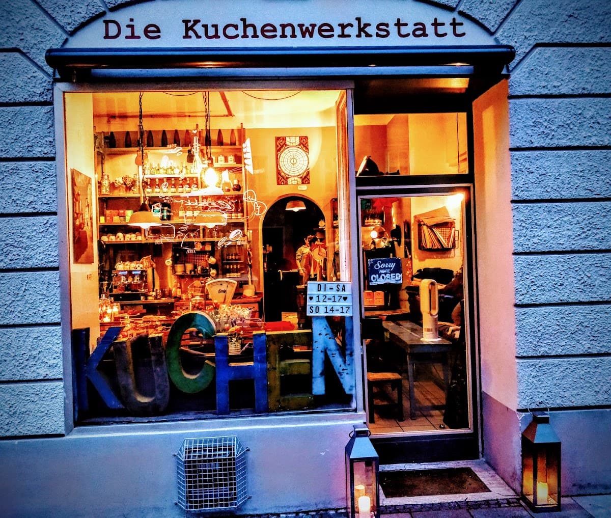 Wedding cake by Die Kuchenwerkstatt