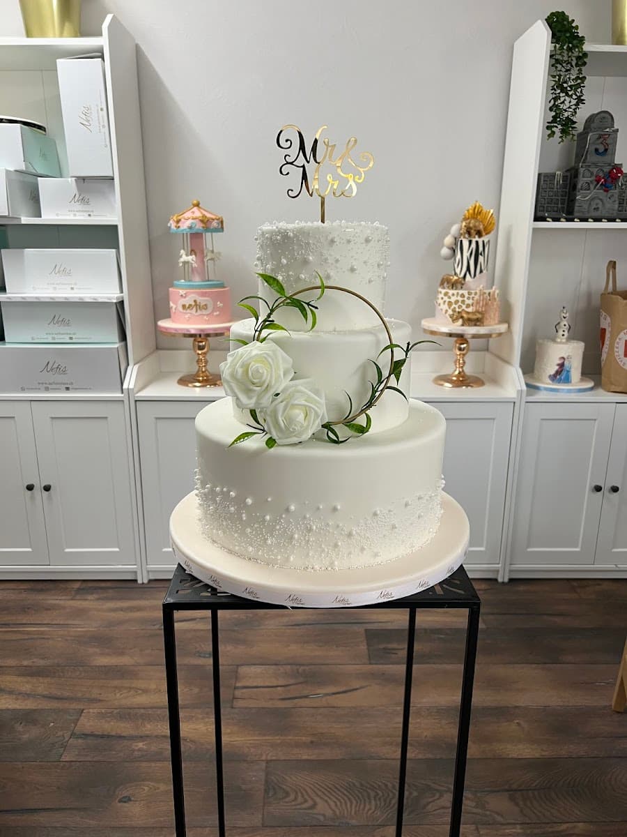 Wedding cake by Nefis Torten