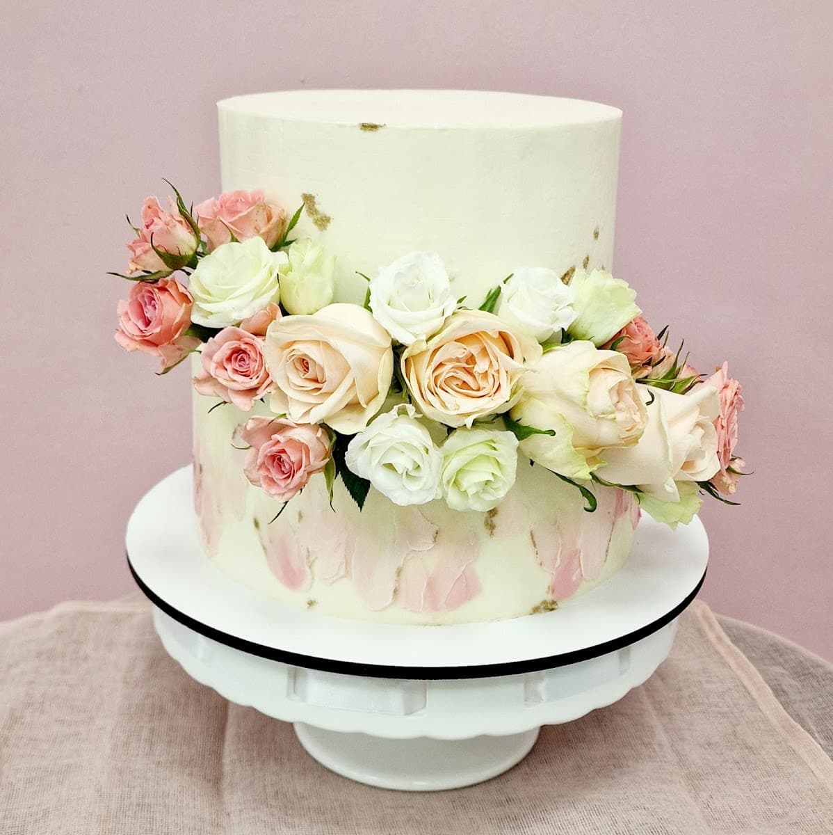 Wedding cake by MAGDA SWEET CAKES