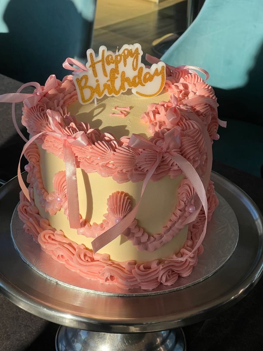 Wedding cake by Baked Sugar in Cape Town, ZA