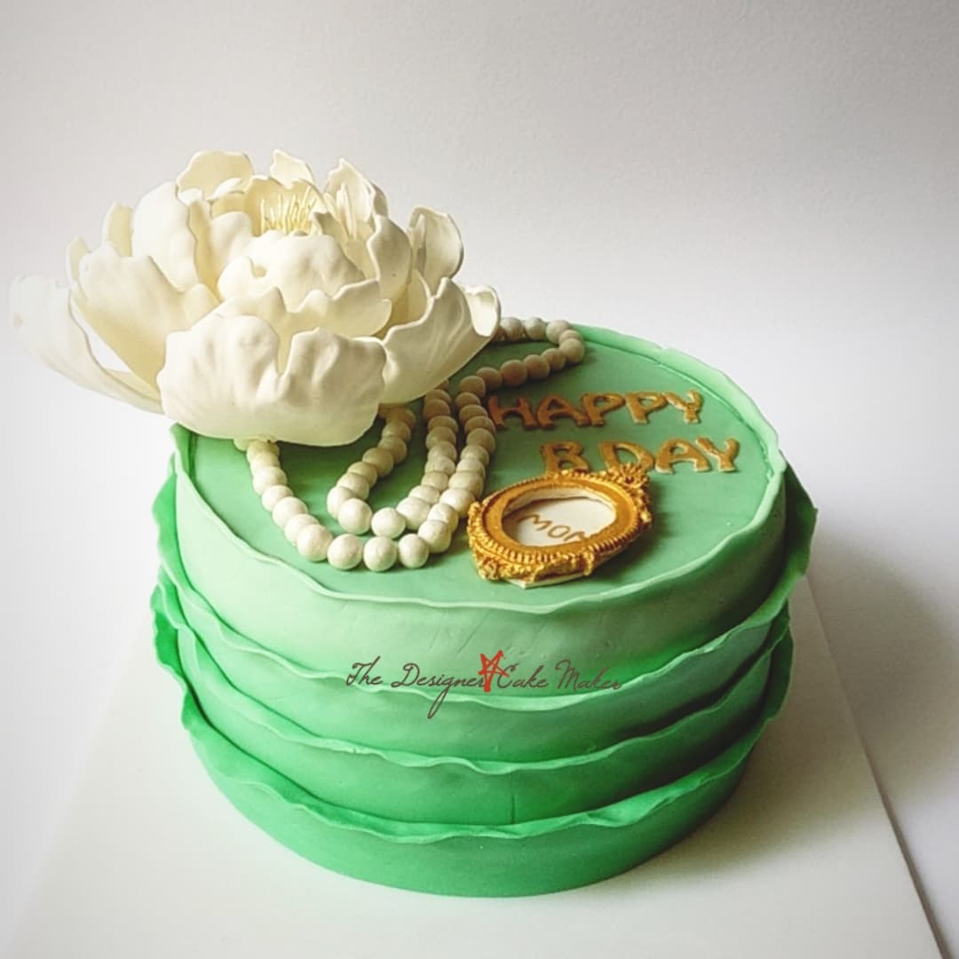 Wedding cake by The Designer Cake Maker By Neha Mote