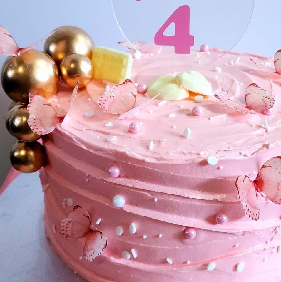 Wedding cake by Num-Num Cakes NZ