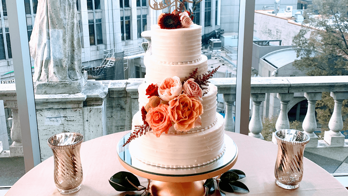 Wedding cake by Edible Art Cake Shop