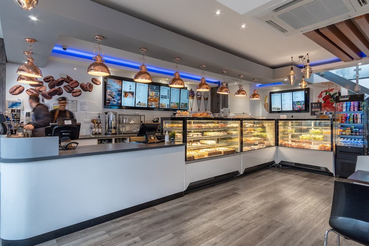 Wedding cake by Pastry House Birmingham